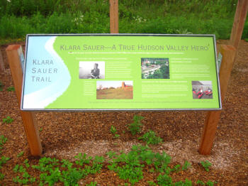 KSTrail Signage